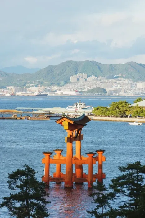 Framed Print : Torii gate of Itsukushima jinja Shinto Shrine, UNESCO World Heritage Site, Miyajima Island, Hiroshima Prefecture, Honshu, Japan, Asia Framed Print : Torii gate of Itsukushima jinja Shinto Shrine, UNESCO World Heritage Site, Miyajima Island, Hiroshima Prefecture, Honshu, Japan, Asia