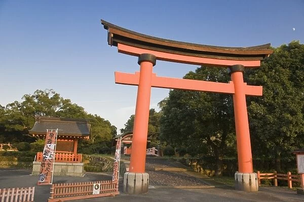 Torii gate at main entrance to Usa Jingu, Usa, Oita, Japan, Asia