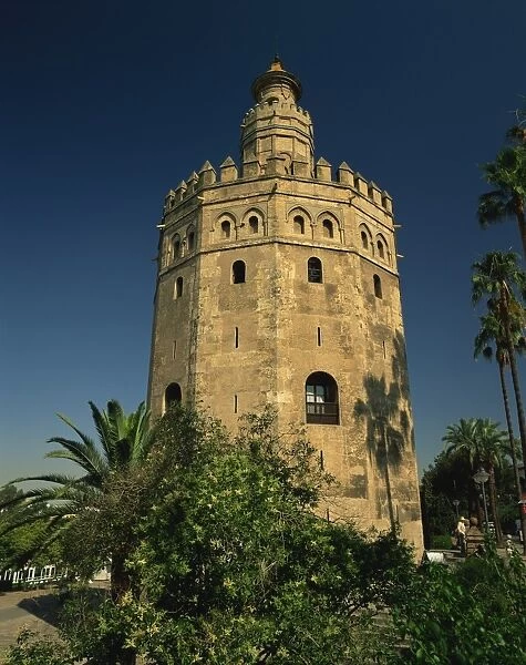 The Torre Del Oro in the city of Seville
