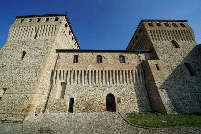 Framed Print : Torrechiara Castle, Langhirano, Parma, Emilia-Romagna, Italy, Europe Framed Print : Torrechiara Castle, Langhirano, Parma, Emilia-Romagna, Italy, Europe