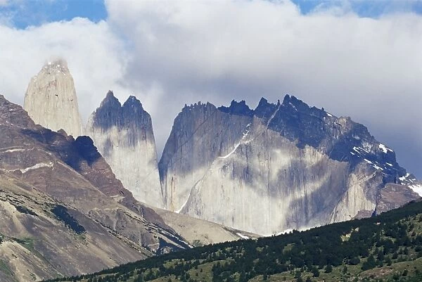 Torres del Paine (Paine Towers), Torres del Paine National Park, Patagonia