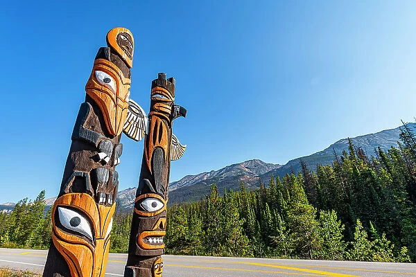 Totem poles along the Glacier Parkway, Alberta, Canada, North America