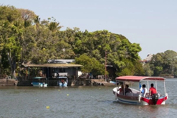 Tourist boat, Lake Nicaragua, Nicaragua, Central America