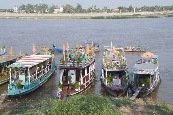 Tourist boats on the Tonle Sap river, Phnom Penh, Cambodia, Indochina, Southeast Asia