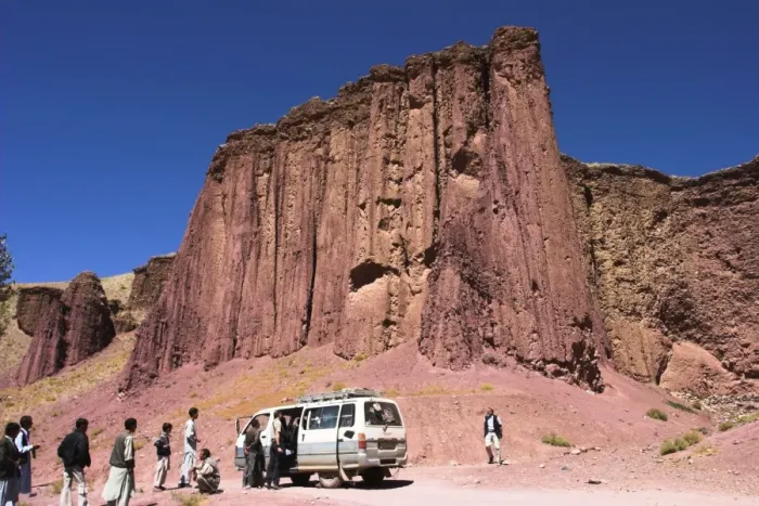 Framed Print : Tourist and locals at the Magenta cliffs near Shahr-e-Zohak (Red City) Framed Print : Tourist and locals at the Magenta cliffs near Shahr-e-Zohak (Red City)