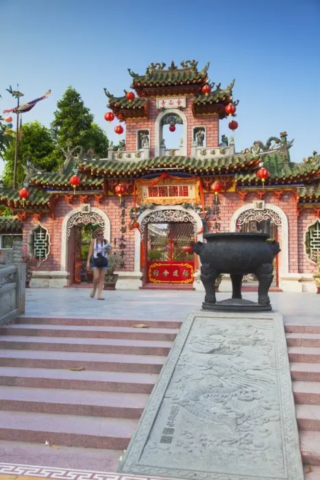Framed Print : Tourist at Phouc Kien Assembly Hall, Hoi An, UNESCO World Heritage Site, Quang Nam, Vietnam, Indochina, Southeast Asia, Asia Framed Print : Tourist at Phouc Kien Assembly Hall, Hoi An, UNESCO World Heritage Site, Quang Nam, Vietnam, Indochina, Southeast Asia, Asia
