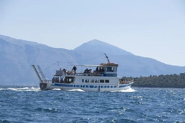 Tourist trip boat