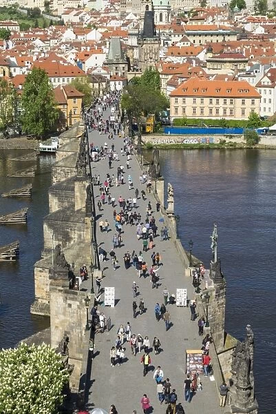 Tourists on Charles Bridge, UNESCO World Heritage Site, Prague, Czech Republic, Europe