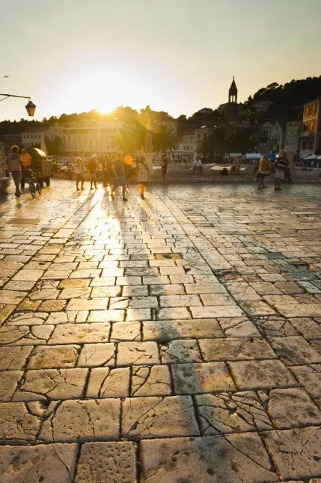 Framed Print : Tourists in St. Stephens Square at sunset, Hvar Town, Hvar Island, Dalmatian Coast, Croatia, Europe Framed Print : Tourists in St. Stephens Square at sunset, Hvar Town, Hvar Island, Dalmatian Coast, Croatia, Europe
