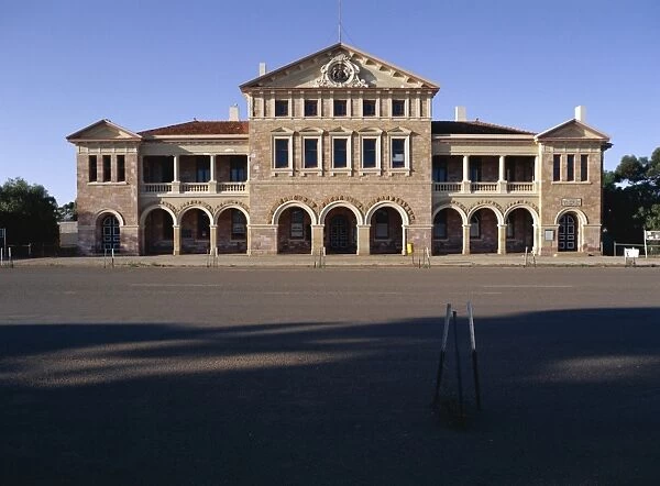 Town built in 1898 gold rush, now a virtual ghost town and museum, Coolgardie