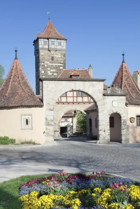Framed Print : Town gate and Rodertor gate, Rothenburg ob der Tauber, Romantic Road (Romantische Strasse), Franconia, Bavaria, Germany, Europe Framed Print : Town gate and Rodertor gate, Rothenburg ob der Tauber, Romantic Road (Romantische Strasse), Franconia, Bavaria, Germany, Europe