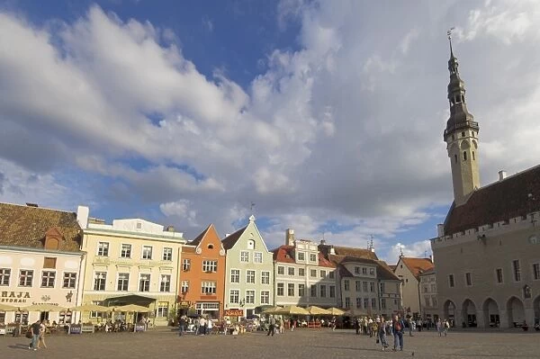 Town Hall in Old Town Square, Old Town, UNESCO World Heritage Site, Tallinn