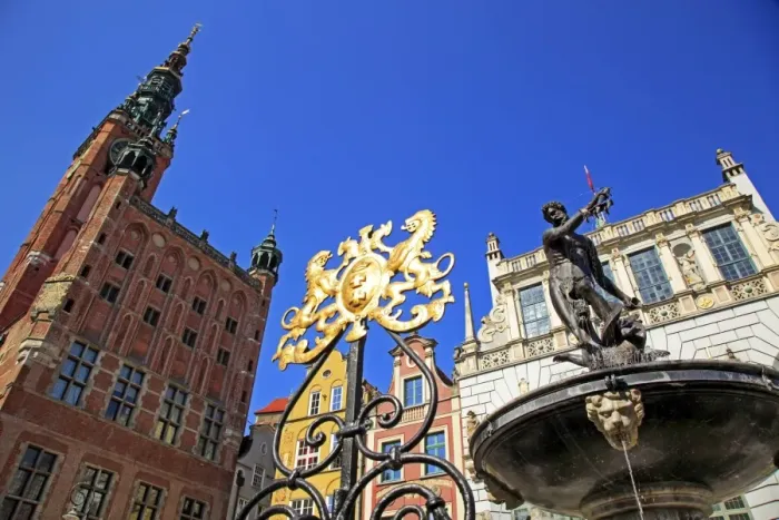 Framed Print : Town Hall of Rechtstadt District on Long Market, Gdansk, Gdansk, Pomerania, Poland Framed Print : Town Hall of Rechtstadt District on Long Market, Gdansk, Gdansk, Pomerania, Poland