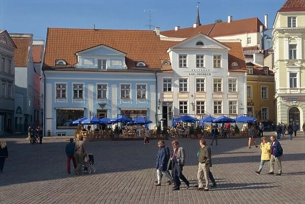Town Hall Square, Old Town, Tallinn, Estonia, Baltic States, Europe