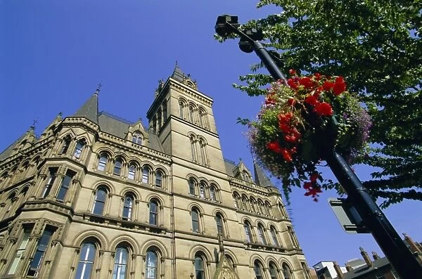 Town hall and St. Peters Square, Manchester, England, UK, Europe