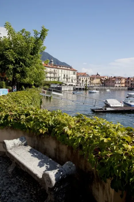Framed Print : Town and lakeside, Menaggio, Lake Como, Lombardy, Italian Lakes, Italy, Europe Framed Print : Town and lakeside, Menaggio, Lake Como, Lombardy, Italian Lakes, Italy, Europe