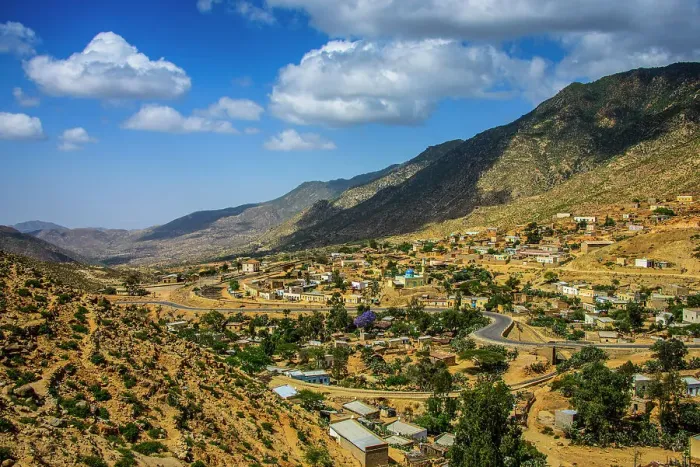 Framed Print : The town of Nefasi below the Debre Bizen monastery along the road from Massawa to Asmara, Nefasi, Eritrea, Africa Framed Print : The town of Nefasi below the Debre Bizen monastery along the road from Massawa to Asmara, Nefasi, Eritrea, Africa