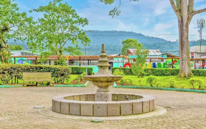 Framed Print : The town square and fountain in Mindo, a visitor centre for the Cloud Forest, Ecuador, South America Framed Print : The town square and fountain in Mindo, a visitor centre for the Cloud Forest, Ecuador, South America