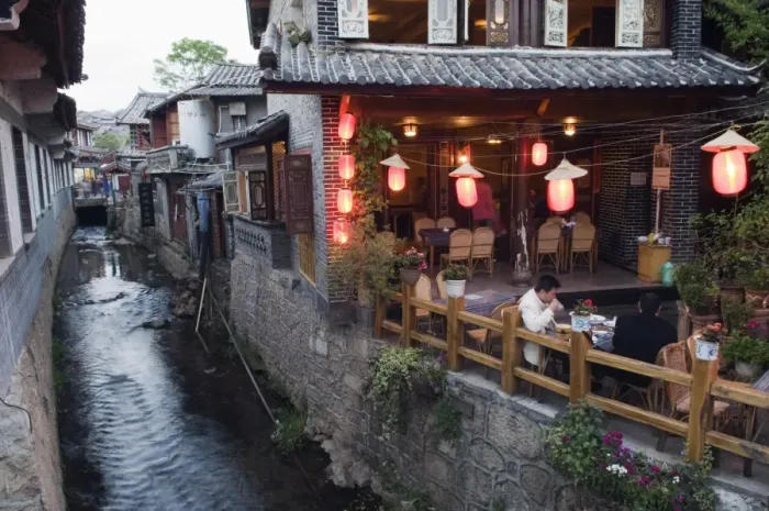 Framed Print : Traditional architecture of riverside restaurant in Lijiang Old Town, Lijiang Framed Print : Traditional architecture of riverside restaurant in Lijiang Old Town, Lijiang