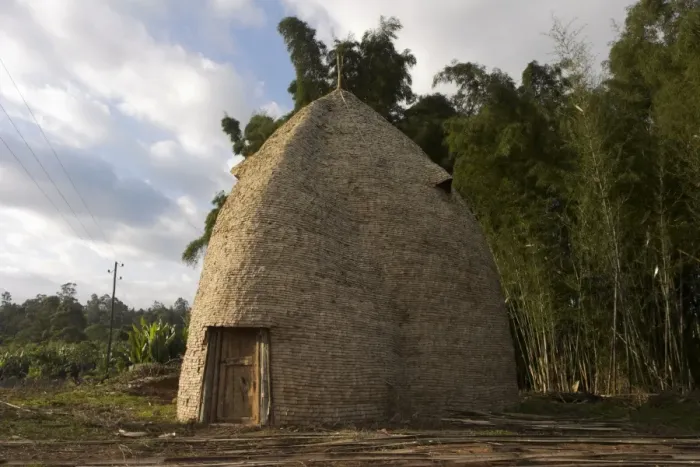 Framed Print : Traditional beehive house of the Dorze people, made entirely from organic materials Framed Print : Traditional beehive house of the Dorze people, made entirely from organic materials