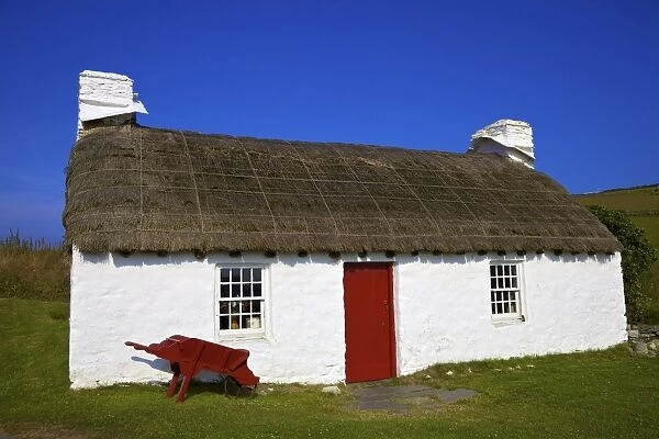 Traditional house, Cregneash, Isle of Man, Europe