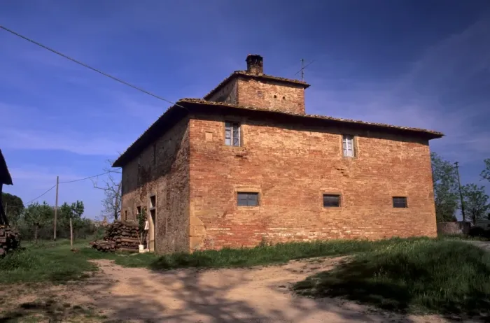 Framed Print : Traditional house in Val d Orcia Framed Print : Traditional house in Val d Orcia
