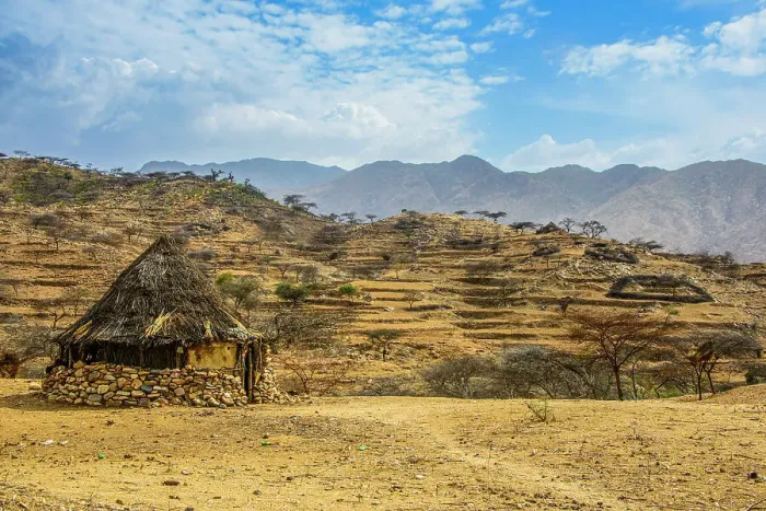 Framed Print : Traditional hut in the highlands of Eritrea, Africa Framed Print : Traditional hut in the highlands of Eritrea, Africa