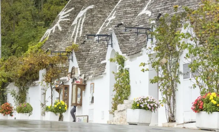 Framed Print : The traditional huts called Trulli built with dry stone with a conical roof, Alberobello Framed Print : The traditional huts called Trulli built with dry stone with a conical roof, Alberobello