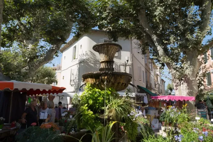 Framed Print : Traditional open air market in the historic town of Cassis, Cote d Azur, Provence Framed Print : Traditional open air market in the historic town of Cassis, Cote d Azur, Provence