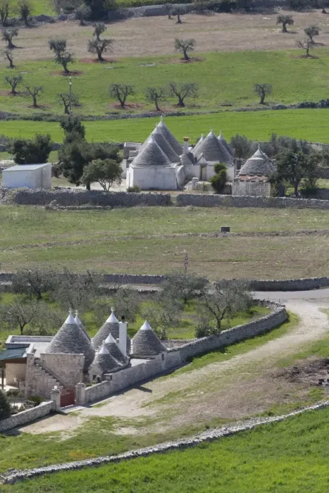 Framed Print : Traditional trullos (trulli) in the countryside near Alberobello, Puglia, Italy, Europe Framed Print : Traditional trullos (trulli) in the countryside near Alberobello, Puglia, Italy, Europe