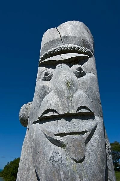Traditional wood carving at the Ile des Pins, New Caledonia, Melanesia, South Pacific, Pacific
