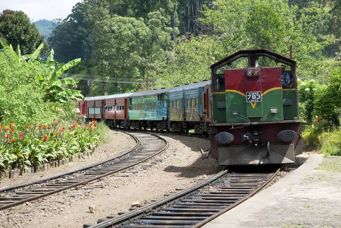 Framed Print : Train arriving at platform of railway station at Ella, Badulla District, Uva Province, Sri Lanka, Asia Framed Print : Train arriving at platform of railway station at Ella, Badulla District, Uva Province, Sri Lanka, Asia