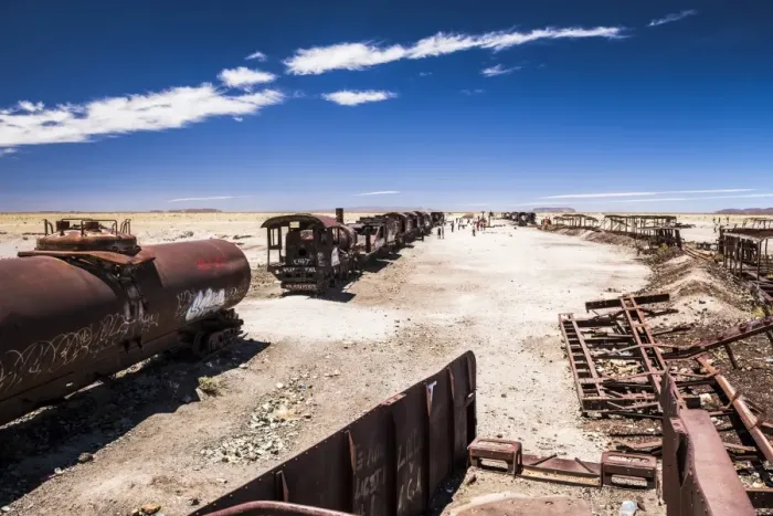Framed Print : Train Cemetery (Train Graveyard), Uyuni, Bolivia, South America Framed Print : Train Cemetery (Train Graveyard), Uyuni, Bolivia, South America