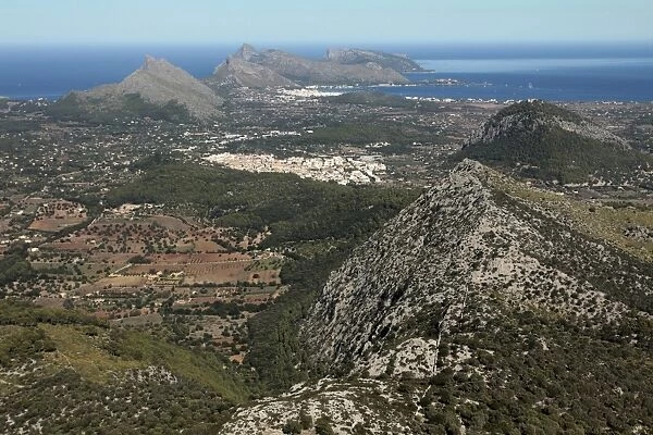 Tramuntana Mountains near Pollenca, Mallorca, Balearic Islands, Spain, Europe
