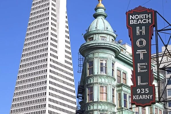 Trans America Building and Victorian Architecture, San Francisco, California, United States of America, North America
