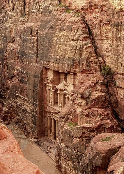 The Treasury, Al-Khazneh, elevated view, Petra, UNESCO World Heritage Site, Ma an
