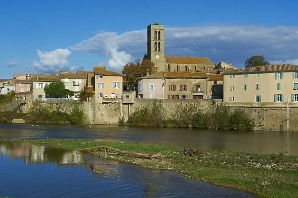 Trebes, Canal du Midi, UNESCO World Heritage Site, Aude, France, Europe