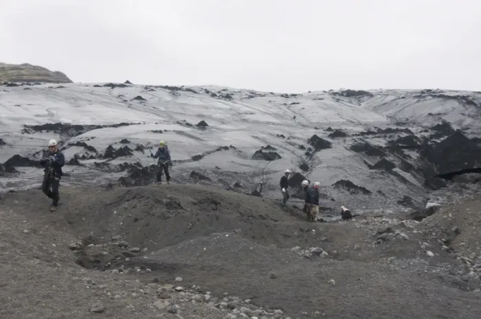 Framed Print : Trekkers walking above the Solheimajokull glacier, Iceland, Polar Regions Framed Print : Trekkers walking above the Solheimajokull glacier, Iceland, Polar Regions