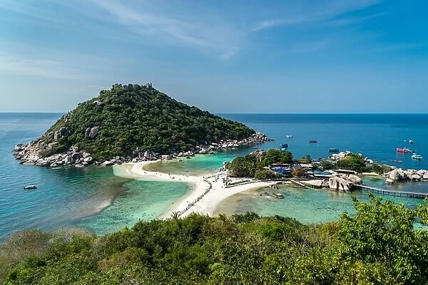 The triple islands of Koh Nang Yuan, are connected by a shared sandbar just off the