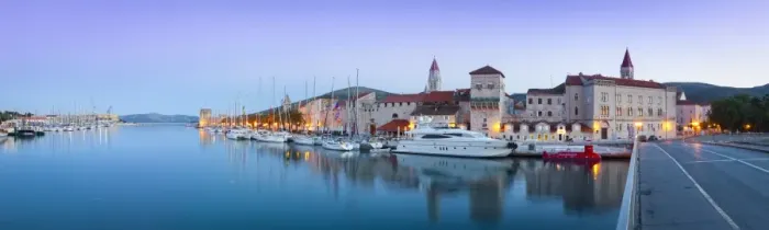 Framed Print : Trogirs historic Stari Grad (Old Town) defensive walls and harbour, Trogir, Dalmatia, Croatia, Europe Framed Print : Trogirs historic Stari Grad (Old Town) defensive walls and harbour, Trogir, Dalmatia, Croatia, Europe