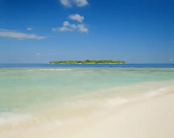 Framed Print : The tropical island of Bandos from Kuda Bandos (Little Bandos) Framed Print : The tropical island of Bandos from Kuda Bandos (Little Bandos)