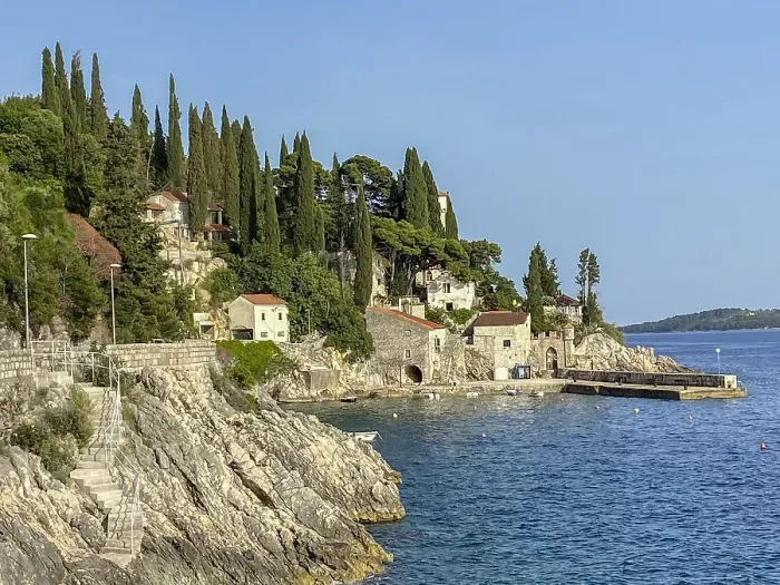 Framed Print : Trsteno village by the Adriatic Sea on the Dalmatian coast, Trsteno, Croatia, Europe Framed Print : Trsteno village by the Adriatic Sea on the Dalmatian coast, Trsteno, Croatia, Europe