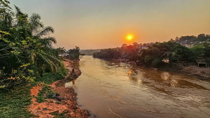 Framed Print : Tshikapa River flowing in the Kasai river in Tshikapa, Kasai, Democratic Republic of Congo, Africa Framed Print : Tshikapa River flowing in the Kasai river in Tshikapa, Kasai, Democratic Republic of Congo, Africa