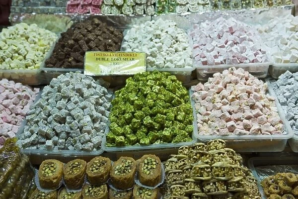 Turkish delight and baklava for sale in Spice Bazaar, Istanbul, Turkey, Western Asia