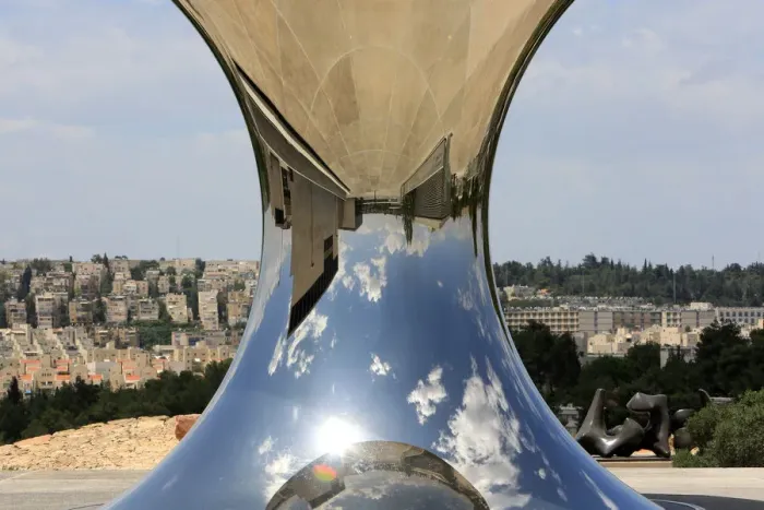 Framed Print : Turning the world upside down by Anish Kapoor, a newly-installed sculpture reflecting Framed Print : Turning the world upside down by Anish Kapoor, a newly-installed sculpture reflecting