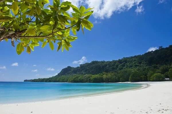 Turquoise water and white sand at the Champagne beach, Island of Espiritu Santo, Vanuatu, South Pacific, Pacific