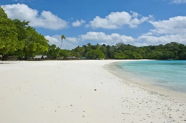 Turquoise water and white sand at the Champagne beach, Island of Espiritu Santo, Vanuatu, South Pacific, Pacific