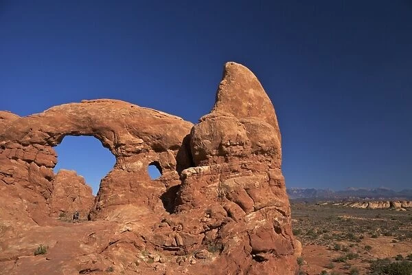 Turret Arch, Arches National Park, Moab, Utah, United States of America, North America