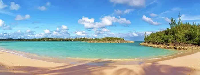 Framed Print : Turtle Bay, a popular sandy beach in Cooper's Island, St. George's parish, Bermuda, North Atlantic Framed Print : Turtle Bay, a popular sandy beach in Cooper's Island, St. George's parish, Bermuda, North Atlantic