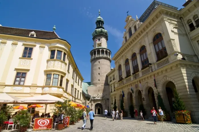 Framed Print : The Tuztorony, old fire tower in the town of Sopron, Hungary, Europe Framed Print : The Tuztorony, old fire tower in the town of Sopron, Hungary, Europe